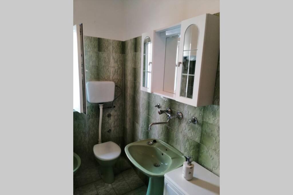 Spacious 2-Room Apartment With Beautiful Sea View Crikvenica Ngoại thất bức ảnh